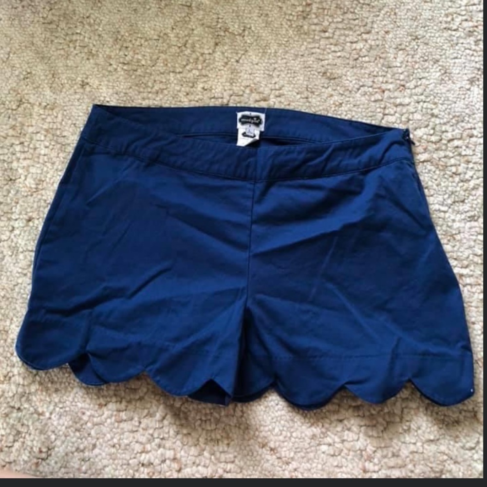 Mudpie Scallop shorts😻